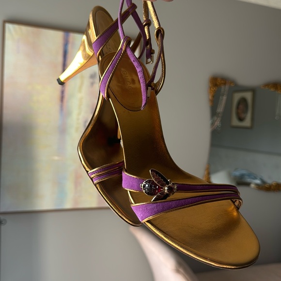 Vintage Gucci heels - Picture 1 of 4
